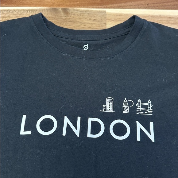 Peloton London Short Sleeve Womens Tshirt Size Small - Picture 3 of 5